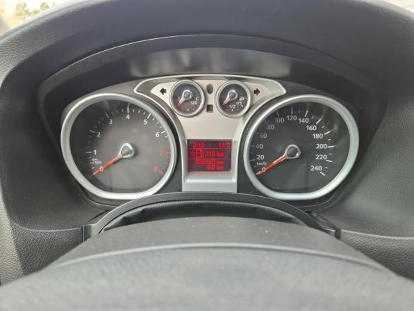 Ford Focus II Рестайлинг с пробегом 2009 года, цена 382 000 рублей, 226263 км, хэтчбек, Автокод Объявления