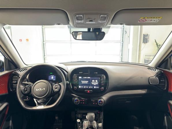 Kia Soul III с пробегом 2022 года, цена 2 769 000 рублей, 16104 км, хэтчбек, Автокод Объявления