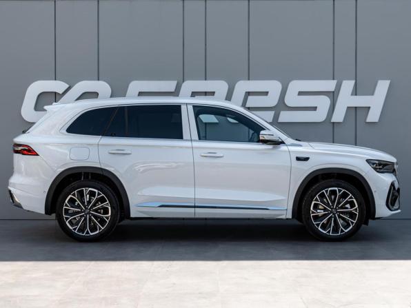 Geely Monjaro I Рестайлинг 2 с пробегом 2026 года, цена 4 130 000 рублей, 23 км, внедорожник, Автокод Объявления
