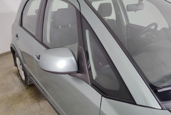 Suzuki SX4 I (Classic) Рестайлинг с пробегом 2011 года, цена 660 000 рублей, 209943 км, хэтчбек, Автокод Объявления