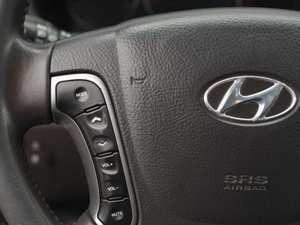 Hyundai Santa Fe II Рестайлинг с пробегом 2012 года, цена 1 350 000 рублей, 185313 км, внедорожник, Автокод Объявления