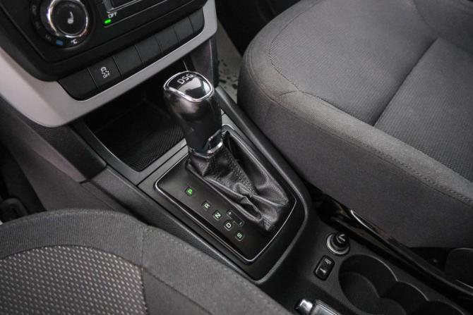 Skoda Yeti I с пробегом 2013 года, цена 909 000 рублей, 155000 км, внедорожник, Автокод Объявления
