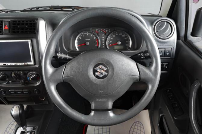 Suzuki Jimny III Рестайлинг 1 с пробегом 2008 года, цена 1 269 000 рублей, 89000 км, внедорожник, Автокод Объявления