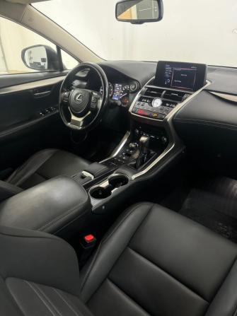 Lexus NX I Рестайлинг с пробегом 2021 года, цена 3 250 000 рублей, 199000 км, внедорожник, Автокод Объявления