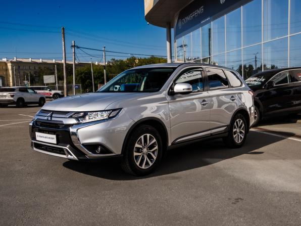 Mitsubishi Outlander III Рестайлинг 3 с пробегом 2019 года, цена 2 125 000 рублей, 86146 км, внедорожник, Автокод Объявления