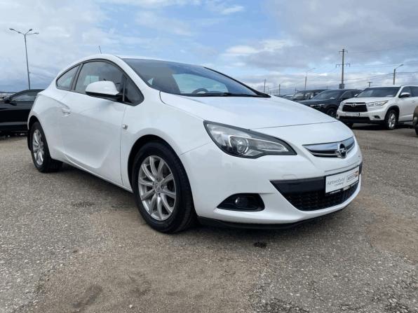 Opel Astra J Рестайлинг с пробегом 2013 года, цена 755 000 рублей, 204299 км, хэтчбек, Автокод Объявления
