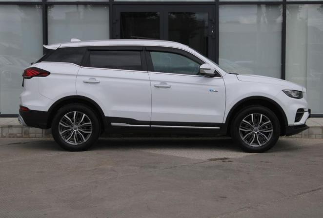 Geely Atlas Pro с пробегом 2024 года, цена 2 045 000 рублей, 77604 км, внедорожник, Автокод Объявления