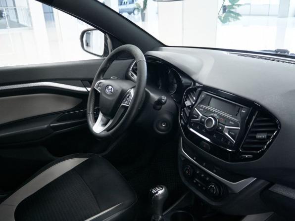 Lada (ВАЗ) Vesta I с пробегом 2021 года, цена 1 344 000 рублей, 84158 км, универсал, Автокод Объявления