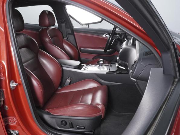 Kia Stinger I с пробегом 2019 года, цена 3 150 000 рублей, 149490 км, лифтбек, Автокод Объявления