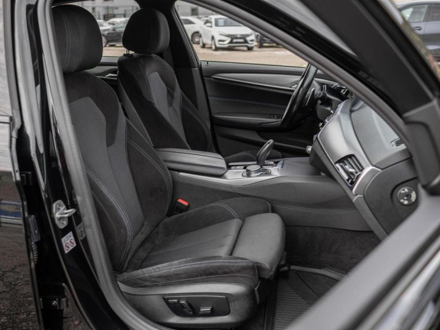 BMW 5 серии VII (G30/G31/G38) Сочи  - изображение 9