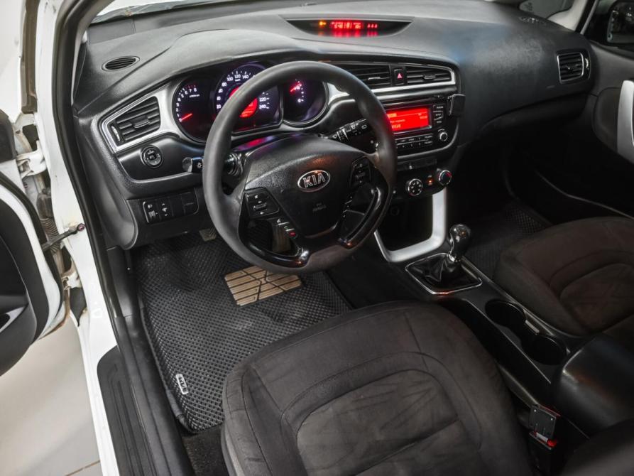 Kia Ceed II Рестайлинг Челябинск  - изображение 12