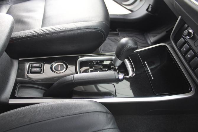 Mitsubishi Outlander III Рестайлинг 2 с пробегом 2017 года, цена 2 575 000 рублей, 41973 км, внедорожник, Автокод Объявления