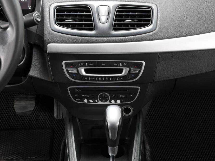 Renault Fluence I Москва  - изображение 16