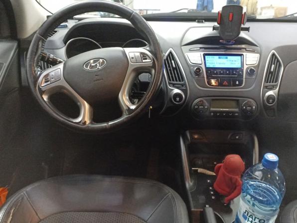 Hyundai ix35 I с пробегом 2011 года, цена 995 000 рублей, 220000 км, внедорожник, Автокод Объявления