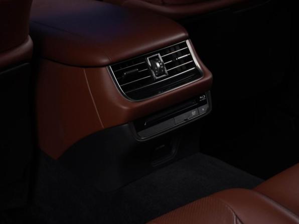 Lexus LS V с пробегом 2018 года, цена 3 900 055 рублей, 193769 км, седан, Автокод Объявления