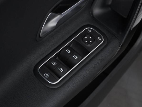 Mercedes-Benz A-Класс IV (W177) с пробегом 2019 года, цена 2 322 444 рубля, 108861 км, седан, Автокод Объявления