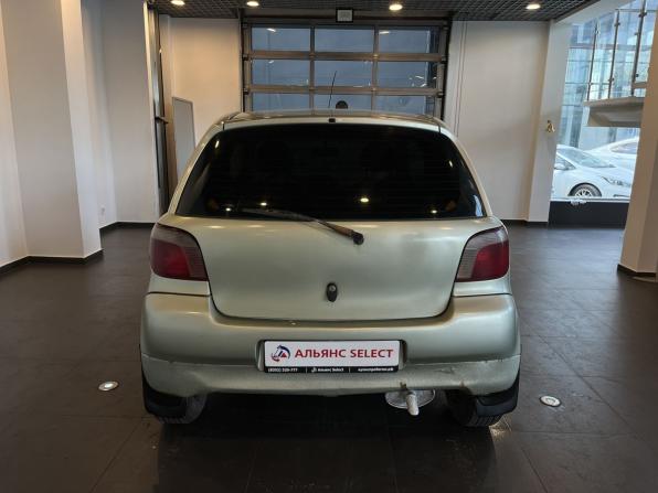 Toyota Yaris I с пробегом 2002 года, цена 181 000 рублей, 500513 км, хэтчбек, Автокод Объявления