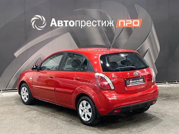 Kia Rio II Рестайлинг с пробегом 2011 года, цена 620 000 рублей, 121014 км, хэтчбек, Автокод Объявления