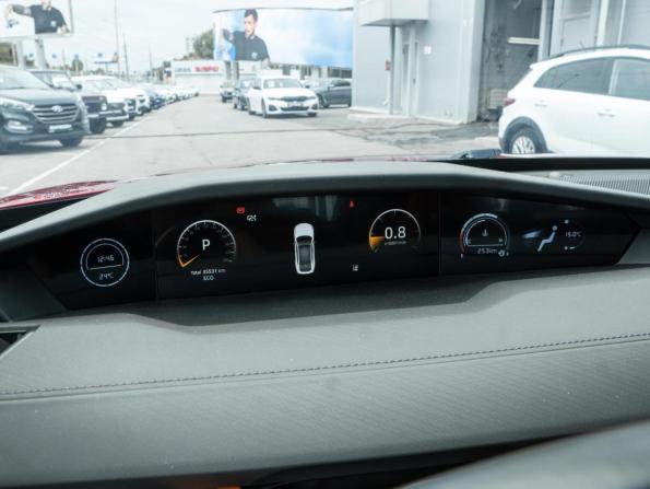 Changan UNI-V I с пробегом 2023 года, цена 2 355 000 рублей, 35531 км, лифтбек, Автокод Объявления