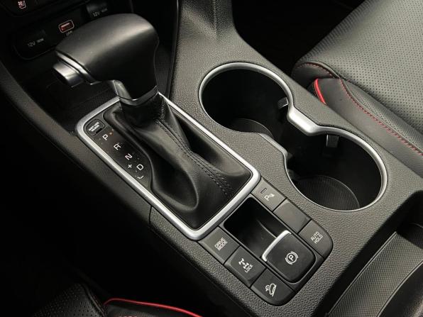 Kia Sportage IV Рестайлинг с пробегом 2021 года, цена 2 555 000 рублей, 103353 км, внедорожник, Автокод Объявления