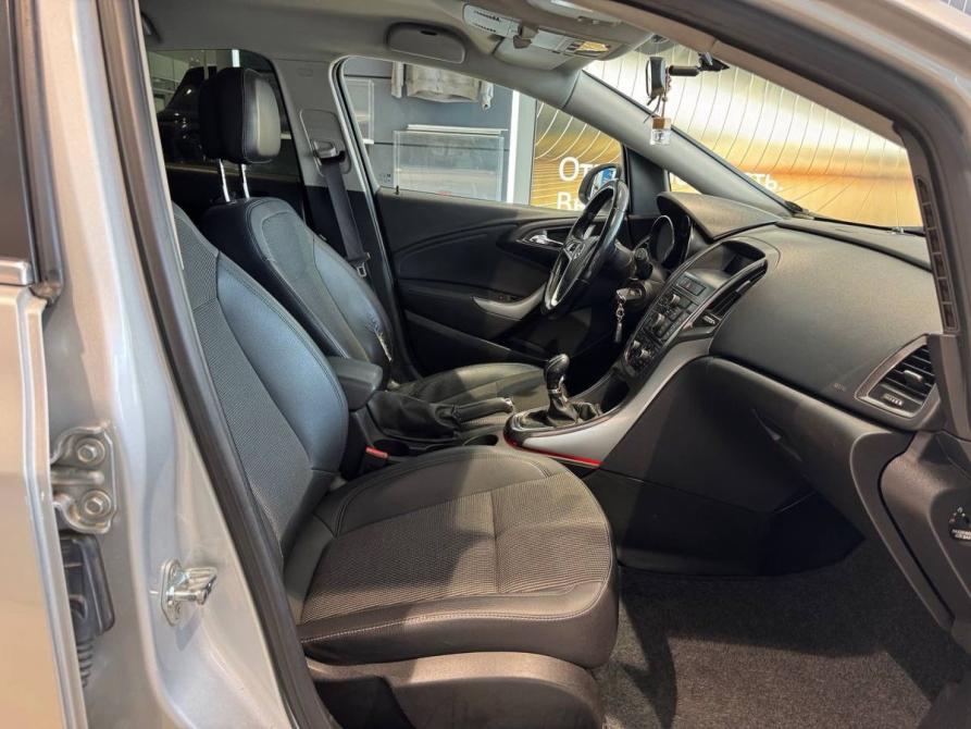 Opel Astra J Екатеринбург  - изображение 14