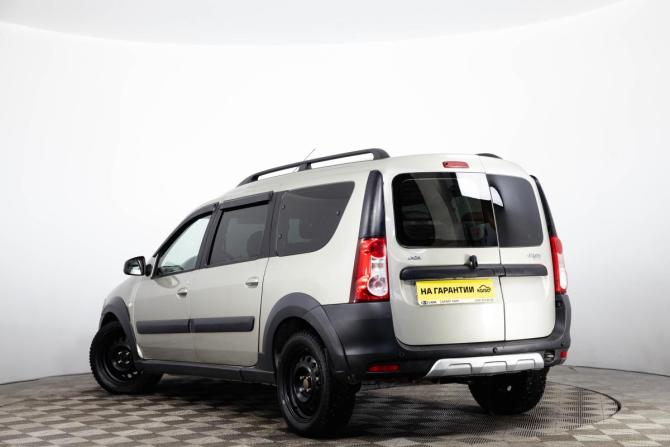 Lada (ВАЗ) Largus I с пробегом 2018 года, цена 849 000 рублей, 149243 км, универсал, Автокод Объявления