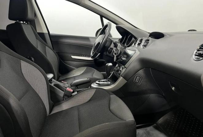 Peugeot 308 I Рестайлинг с пробегом 2012 года, цена 699 000 рублей, 146393 км, хэтчбек, Автокод Объявления