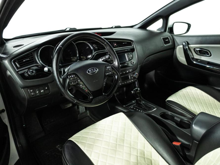 Kia Ceed II Рестайлинг Санкт-Петербург  - изображение 12