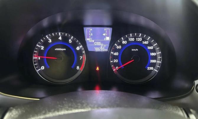 Hyundai Solaris I Рестайлинг с пробегом 2016 года, цена 936 801 рубль, 78551 км, седан, Автокод Объявления