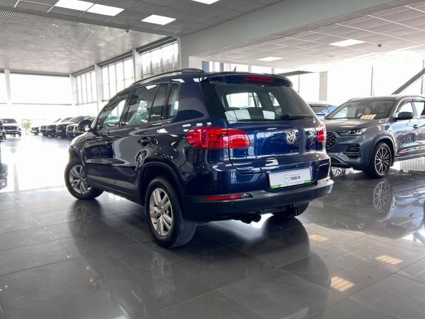 Volkswagen Tiguan I Рестайлинг с пробегом 2011 года, цена 1 195 000 рублей, 136085 км, внедорожник, Автокод Объявления