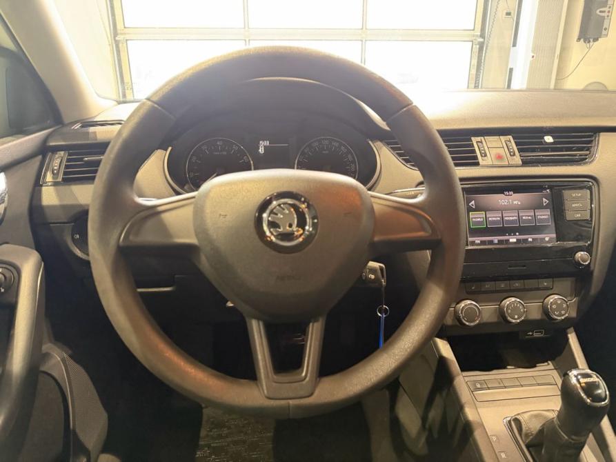 Skoda Octavia III (A7) Рестайлинг Москва  - изображение 14
