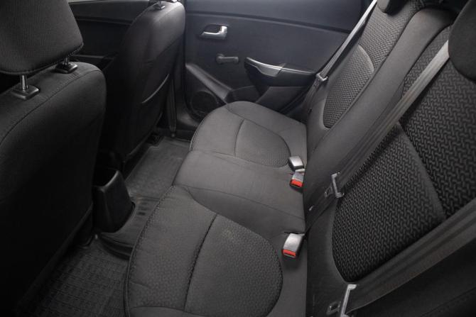 Kia Rio III Рестайлинг с пробегом 2015 года, цена 1 069 000 рублей, 158599 км, седан, Автокод Объявления