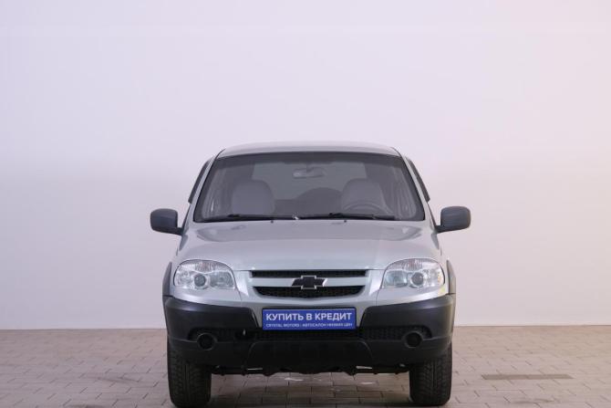 Chevrolet Niva I Рестайлинг с пробегом 2014 года, цена 629 000 рублей, 136000 км, внедорожник, Автокод Объявления