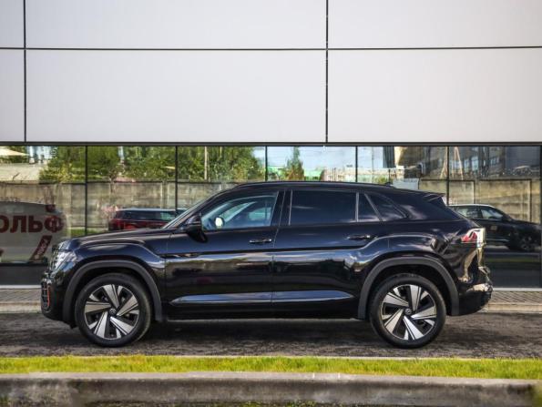 Volkswagen Teramont I Рестайлинг (China Market) с пробегом 2022 года, цена 4 199 000 рублей, 95146 км, внедорожник, Автокод Объявления
