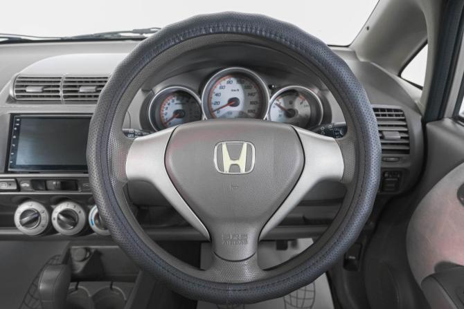 Honda Fit I с пробегом 2005 года, цена 559 000 рублей, 170880 км, хэтчбек, Автокод Объявления