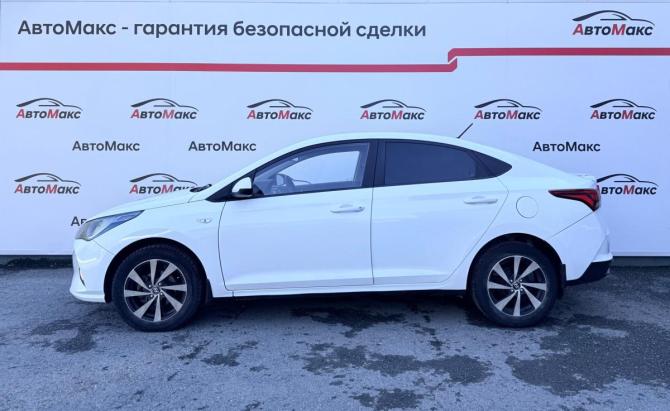 Hyundai Solaris II с пробегом 2020 года, цена 1 390 000 рублей, 112771 км, седан, Автокод Объявления