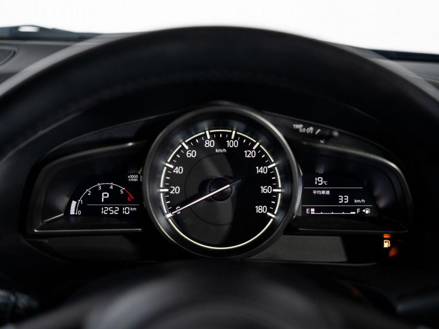 Mazda Axela III Рестайлинг Иркутск  - изображение 10