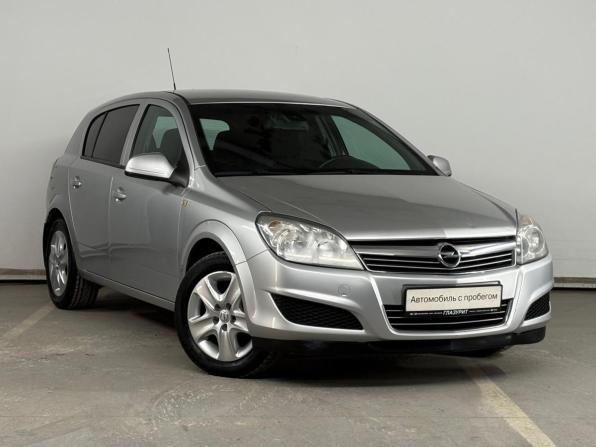 Opel Astra H Рестайлинг с пробегом 2011 года, цена 699 000 рублей, 150072 км, хэтчбек, Автокод Объявления