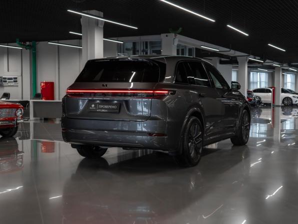 Li Auto (Lixiang) L7 I Рестайлинг с пробегом 2024 года, цена 6 970 000 рублей, 19731 км, внедорожник, Автокод Объявления