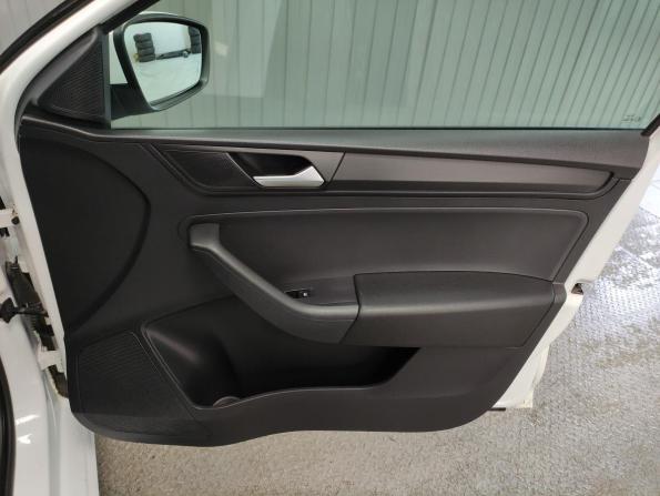 Volkswagen Polo VI с пробегом 2021 года, цена 1 490 000 рублей, 62500 км, лифтбек, Автокод Объявления