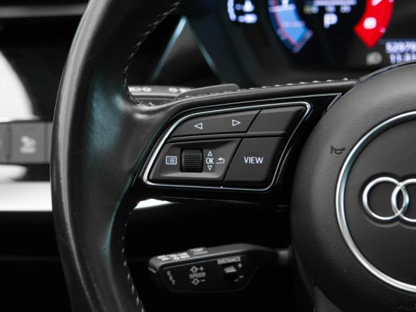 Audi A3 IV (8Y) с пробегом 2021 года, цена 2 750 000 рублей, 52500 км, хэтчбек, Автокод Объявления