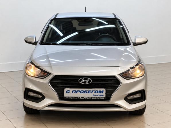 Hyundai Solaris II с пробегом 2018 года, цена 1 380 000 рублей, 72972 км, седан, Автокод Объявления