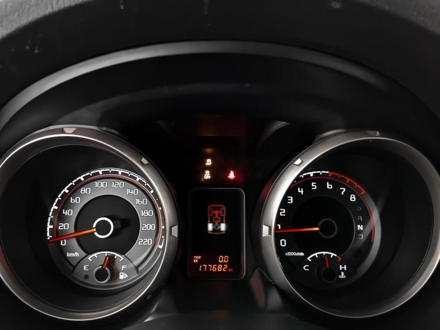Mitsubishi Pajero IV Рестайлинг 1 Москва  - изображение 16