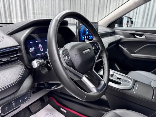 Haval Jolion I Рестайлинг с пробегом 2023 года, цена 1 827 000 рублей, 57884 км, внедорожник, Автокод Объявления