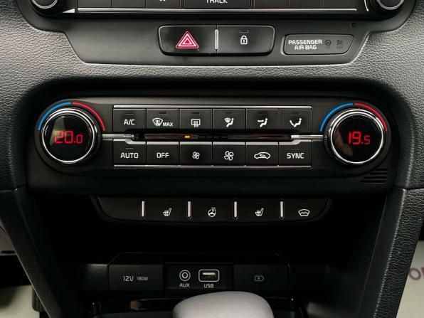Kia Ceed III с пробегом 2019 года, цена 1 670 000 рублей, 170500 км, универсал, Автокод Объявления