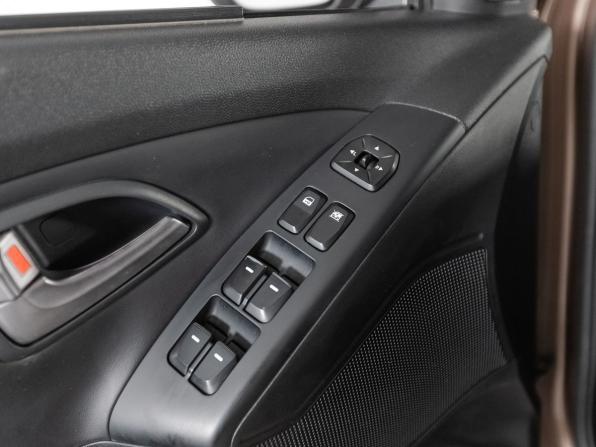 Hyundai ix35 I Рестайлинг с пробегом 2013 года, цена 1 000 000 рублей, 151869 км, внедорожник, Автокод Объявления