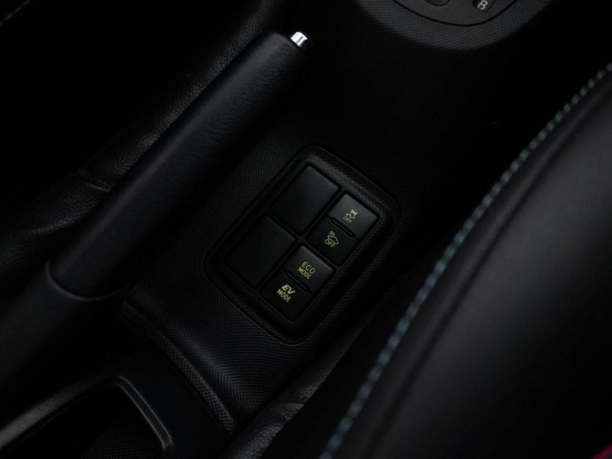 Toyota Aqua I Рестайлинг 2 Москва  - изображение 15