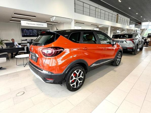 Renault Kaptur I с пробегом 2017 года, цена 1 546 000 рублей, 144902 км, внедорожник, Автокод Объявления