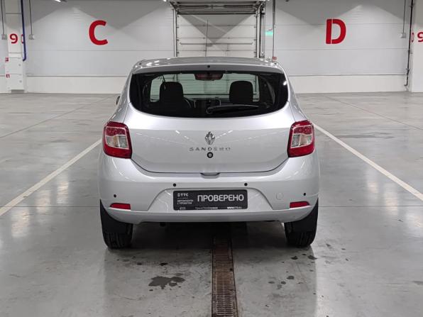 Renault Sandero II Рестайлинг с пробегом 2020 года, цена 1 120 000 рублей, 102001 км, хэтчбек, Автокод Объявления