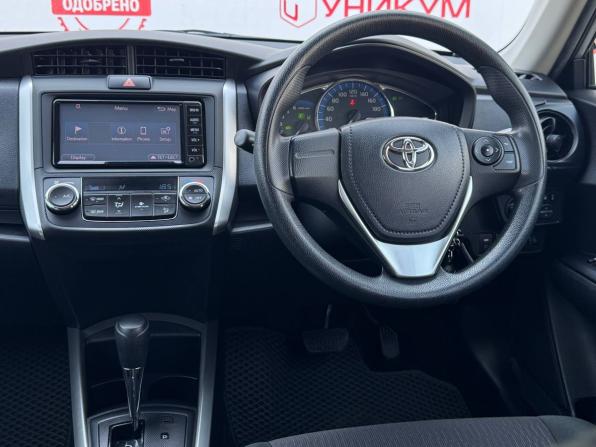 Toyota Corolla XI (E160 E170) Рестайлинг 2 с пробегом 2018 года, цена 1 333 000 рублей, 170889 км, универсал, Автокод Объявления